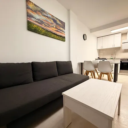 Lägenhet Comfortable 1 Bedroom In *