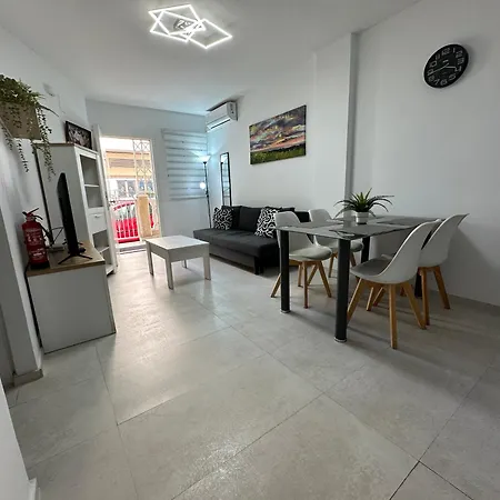 Comfortable 1 Bedroom In Torrevieja